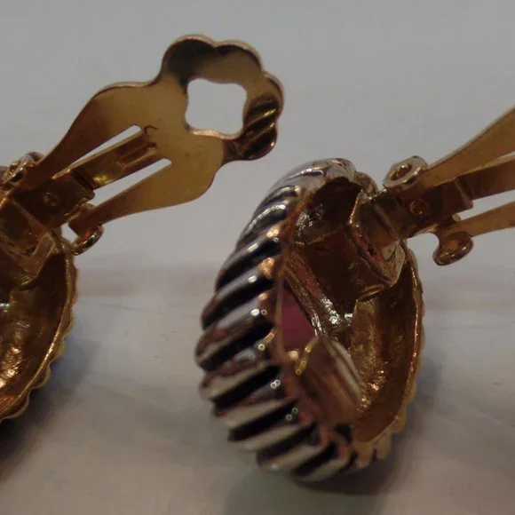 Vintage Gold & Silver Tone W Purple Stone CLIP On Earrings. Miss Jacksons Tulsa - Picture 3 of 12